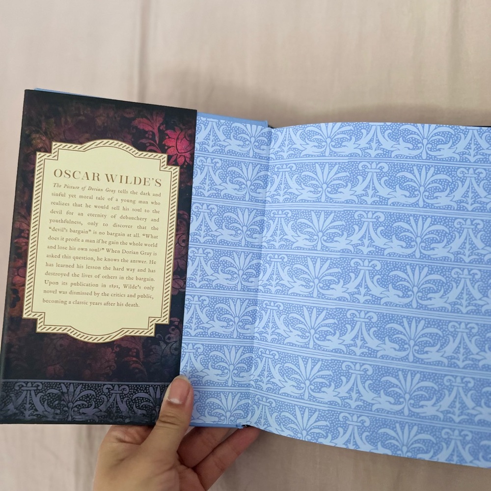 The Phantom of the Opera and The Picture of Dorian Gray Books - Picture 4 of 5